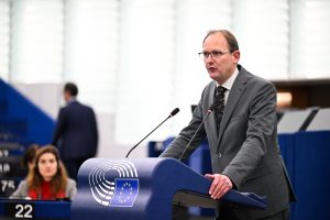 ECPP MEP Ruissen questions the European Commission’s decision to fund abortions services